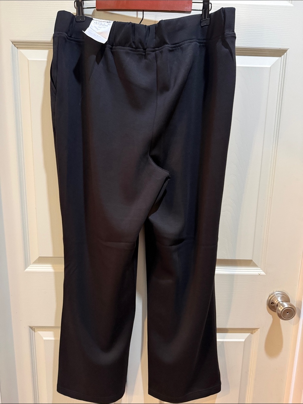Black Wide-Leg Pull-On Pants with Smooth Drape